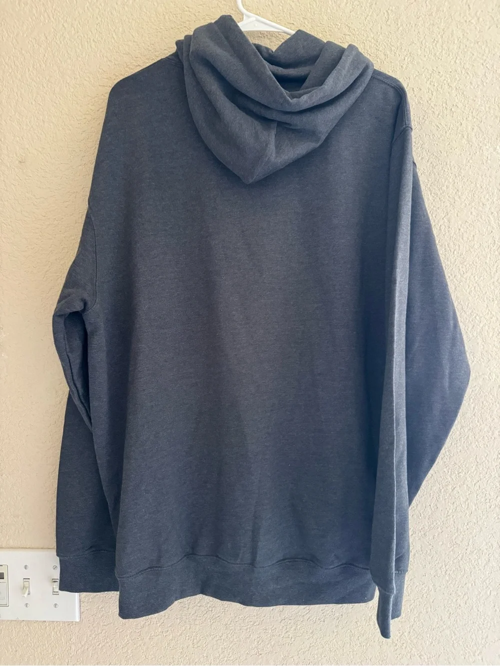Los Angeles Flower District Charcoal Gray Graphic Hoodie, Size Large
